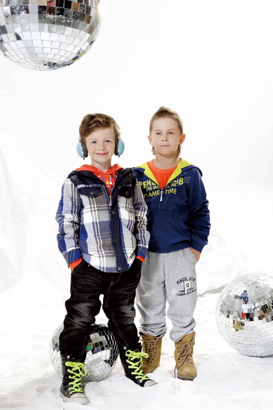 �U�P�㘷(l��)������r(sh��)��ͯ�b