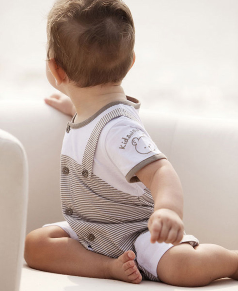 �������¿�ƴɫ�B�w��