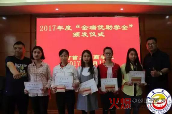 20λ��������(y��u)�������ߣ�20�w�ж�������