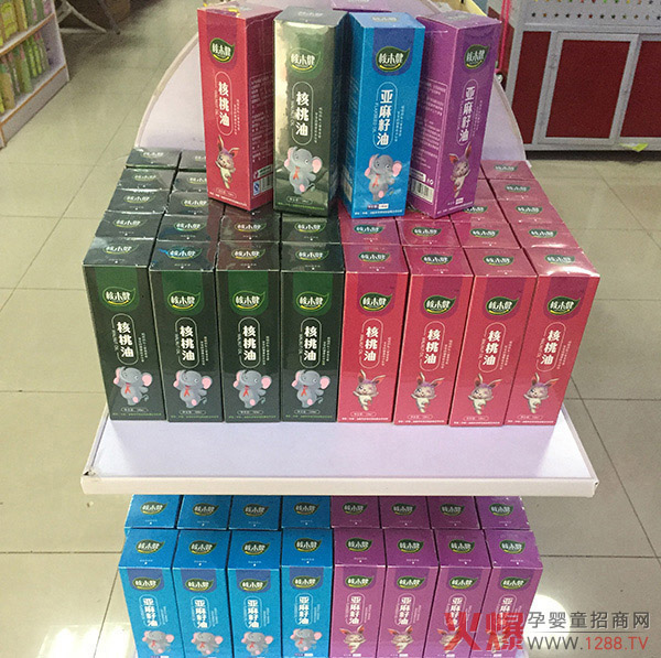 ��ľ�����҂�ֻ�����������I(y��ng)�B(y��ng)��ĸ��a(ch��n)Ʒ