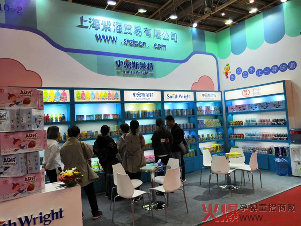 ������ʷ��˹�R�ص�Ʒ�����ྩ��չ ������ζС��ʳ����Ȧ��