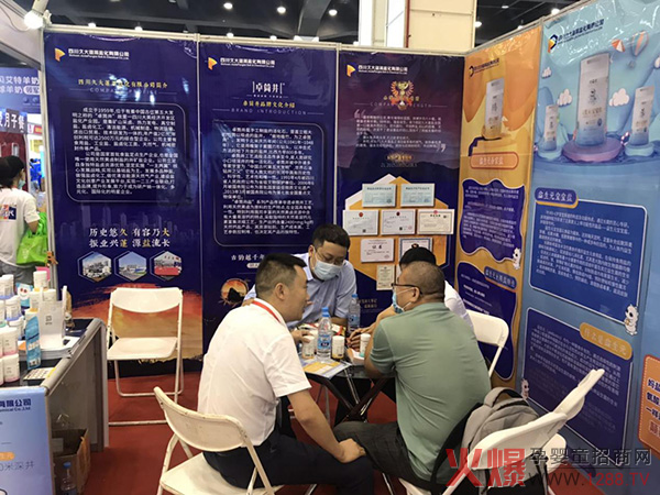 �v�棡׿Ͳ������Ԫ�}���ǽ��������R��ĸ���Ј�(ch��ng)ȫ�հף�����ʳƷ���L(f��ng)����