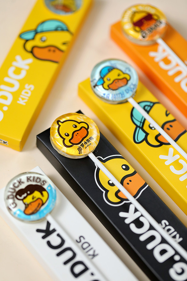 ������ʳ���]����������ľС�S���o(w��)������Ƭ��