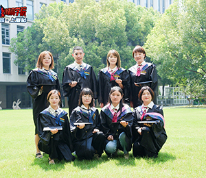  ��(��i)�SI(y��ng)�B(y��ng)Ʒ��(hu��)�h�DƬ024