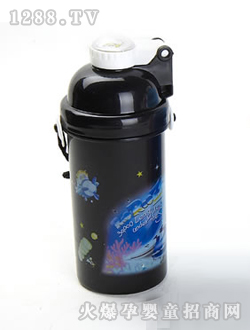 �����ܺ�ɫ��ͯˮ��