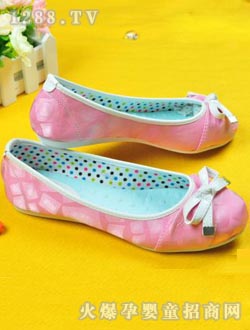 �ۼtɫ�ЋD����Ь