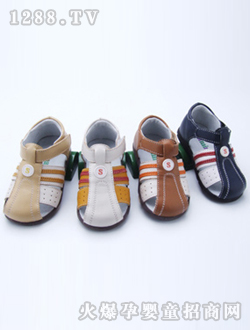 ˹�˼{��ɫ�r(sh��)�Л�Ь