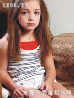 �{�۾��`�ļ�Ůͯ�b