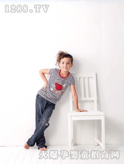 �ú��ӗl�yŮ�b