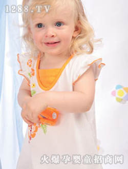 �����ٰ׃�ɫ��ȹ