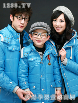 �{ɫ��ռ�ͥ�M��