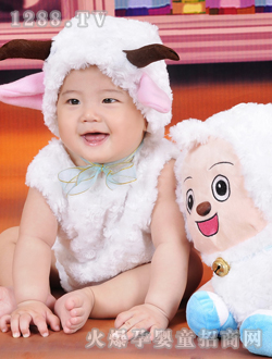 ������һ�ܚq�냺�zӰ�_��