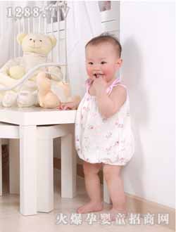 潤(rùn)嬰寶連體衣
