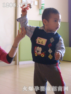 �������_��