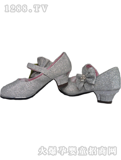 ���ȳǻ�ɫŮͯ��Ʒ�r��Ь