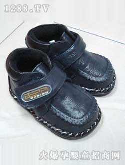 ��߸ͯ�Ӻ�ɫ�냺�W(xu��)��Ь