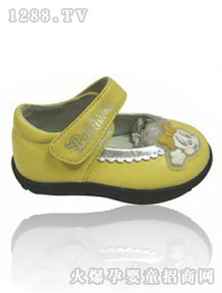 ��һ��Ů��ƤЬ