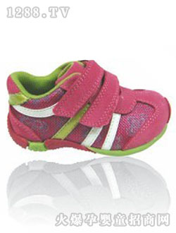 ��һ��Ů���\��Ь