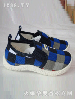 ��ʿ���{(l��n)ɫͯЬ