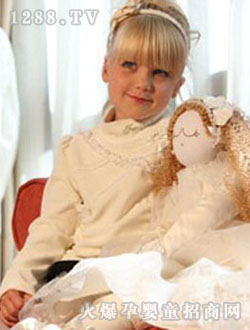 �옷6+1�SɫŮͯ�b