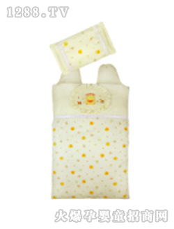 �SɫС��ľ�R�D�o��˯��