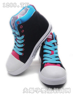 ��؈֮��(m��ng)Ůͯ�r(sh��)�в�Ь