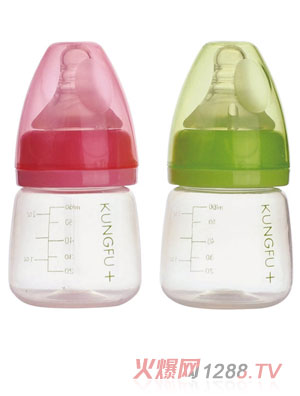 功夫?qū)氊怭P標(biāo)口青瓜迷你奶瓶