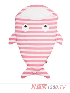 ������baby bites����С���~(y��)˯�� ��ɫ